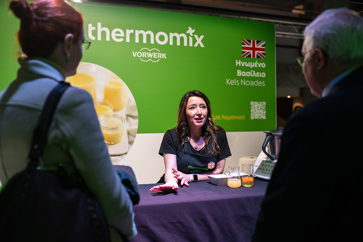 THERMOMIX_kels presenting_sm